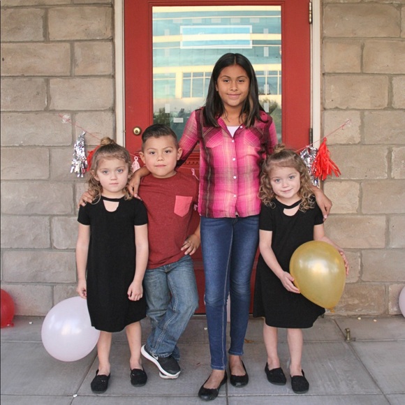 Meet your Posher, Coco 💚 - Picture 3 of 4